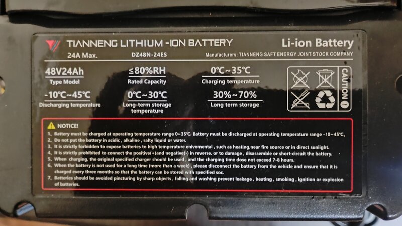 Vand baterie scuter.